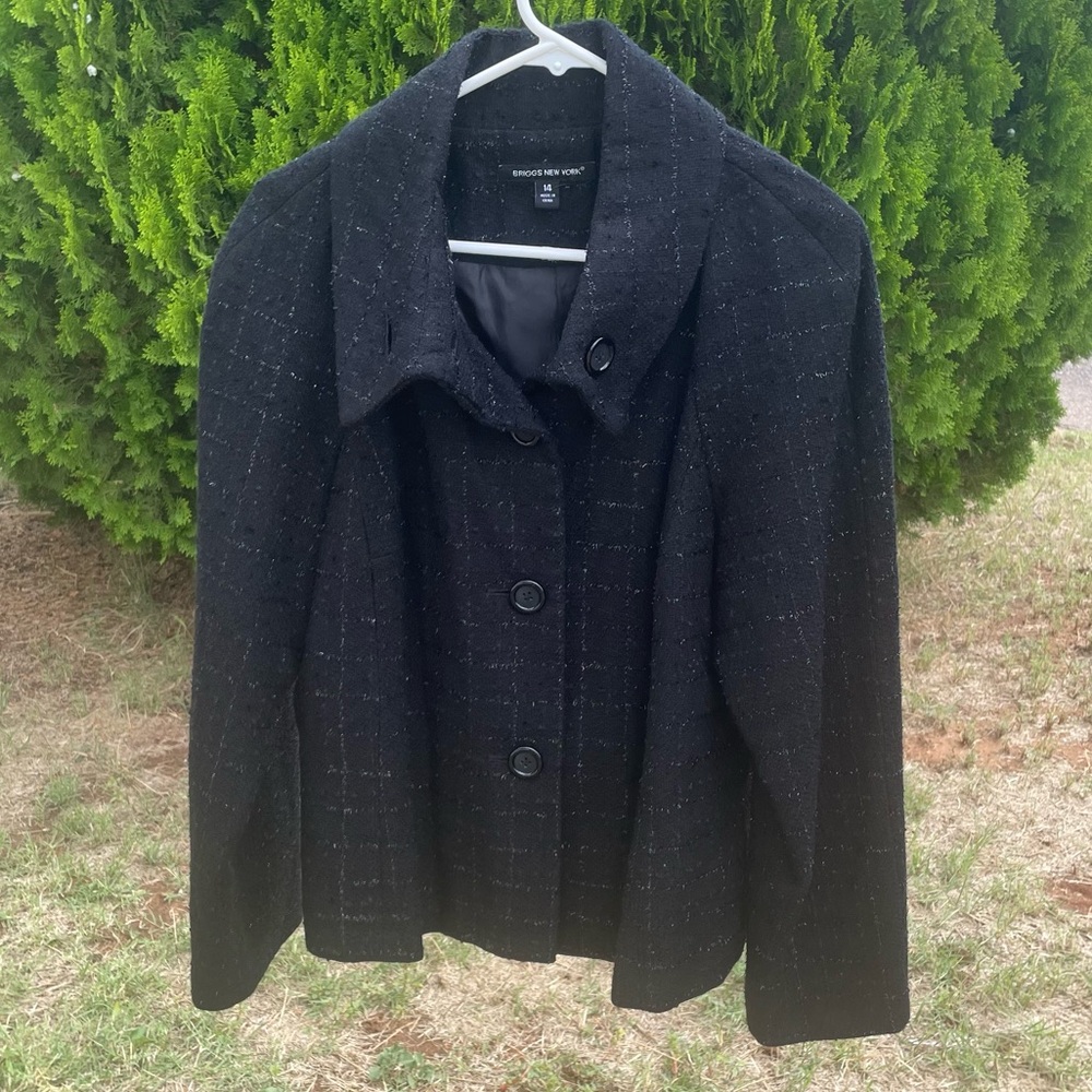 Briggs New York Black Women's Cape